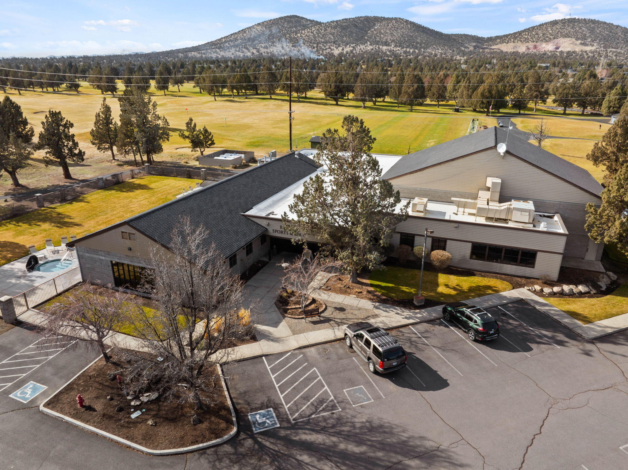 8524 Forest Ridge Loop Redmond, OR 97756 - Photo 53 of 66 16-web-or-mls-Riley Visuals-16