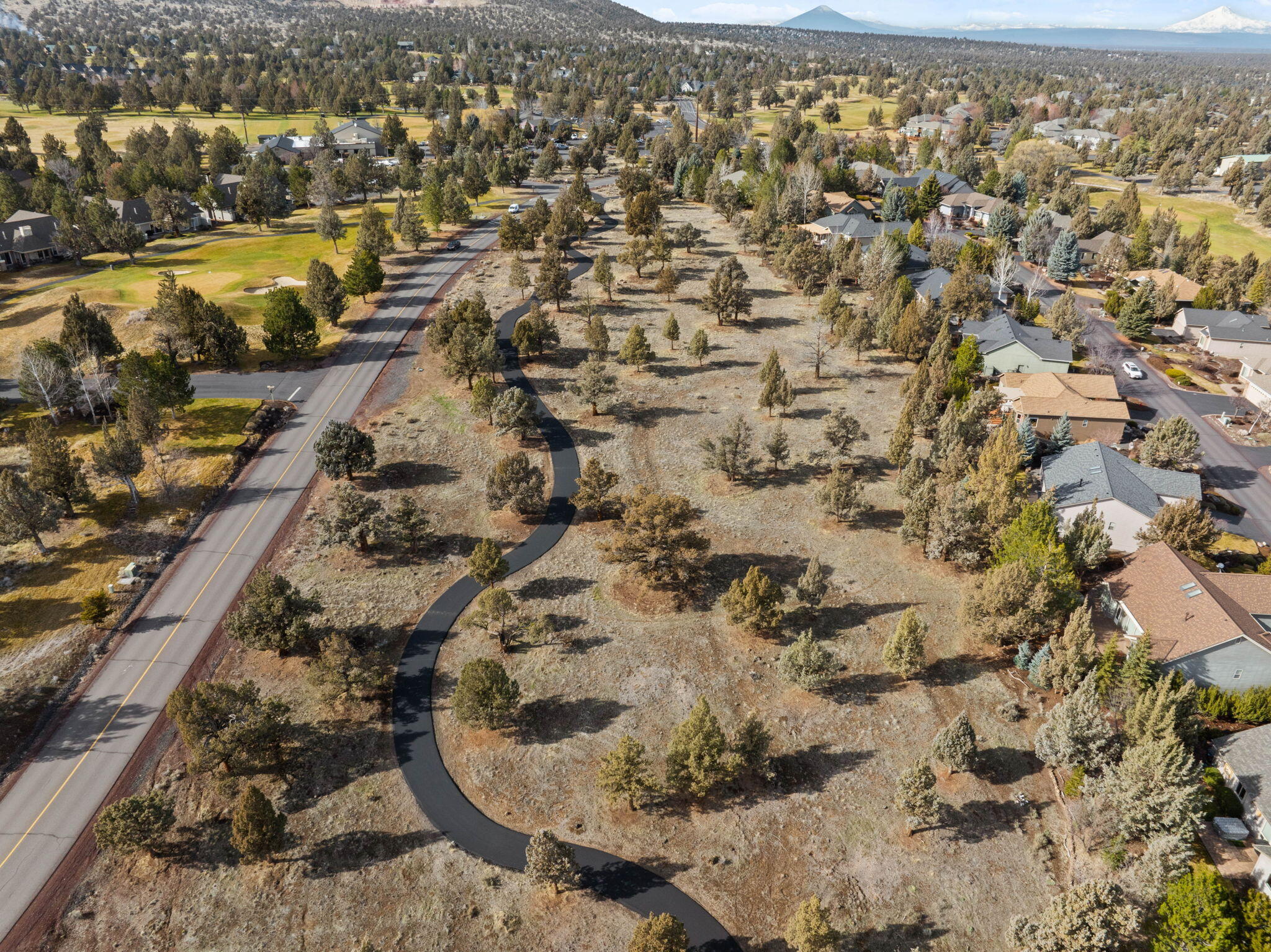 8524 Forest Ridge Loop Redmond, OR 97756 - Photo 56 of 66 19-web-or-mls-Riley Visuals-19