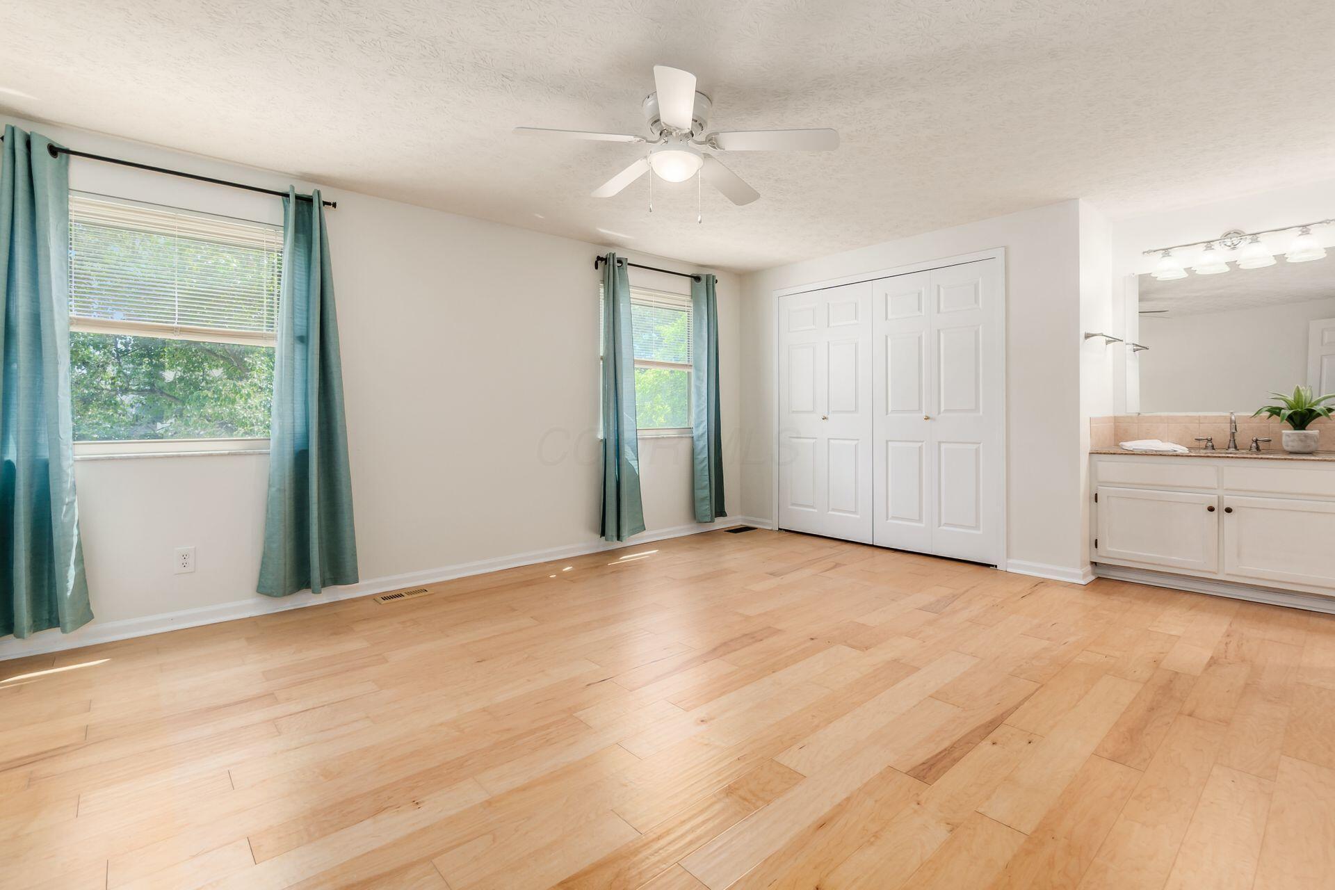 2400 Willis Road Dublin, OH 43016 - Photo 14 of 36 Primary Bedroom