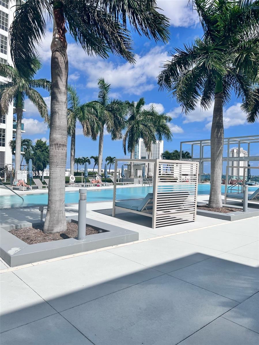 3301 Northeast 1st Avenue, Unit L0202 Miami, FL 33137 - Photo 22 of 25 a outdoor space with lots of palm trees