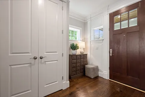 $1,325,000 | 11 Lillian Way, Unit 11, Wayland, MA 01778
