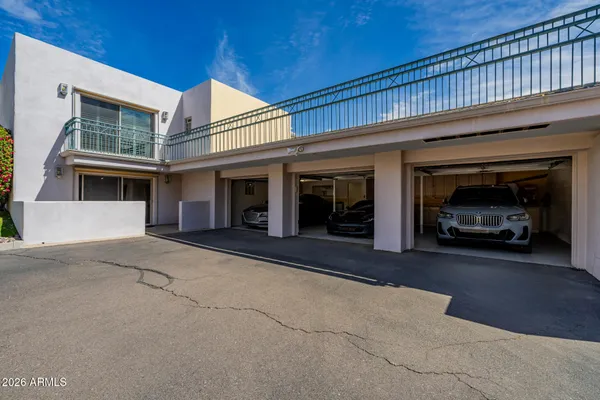 $3,950,000 | 2131 East Bethany Home Road, Phoenix, AZ 85016