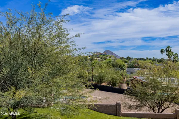 $3,950,000 | 2131 East Bethany Home Road, Phoenix, AZ 85016