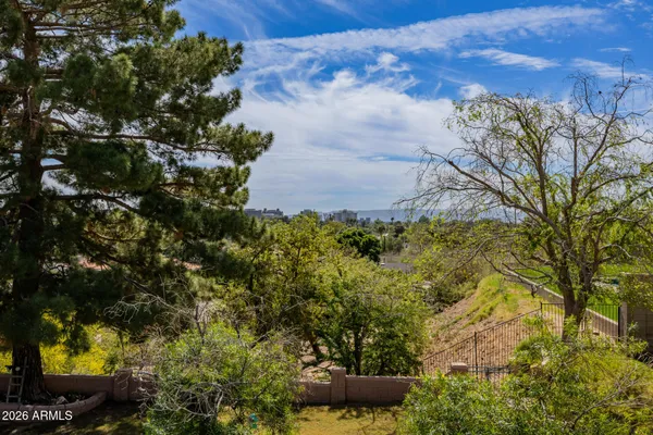 $3,950,000 | 2131 East Bethany Home Road, Phoenix, AZ 85016