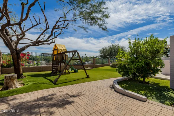 $3,950,000 | 2131 East Bethany Home Road, Phoenix, AZ 85016