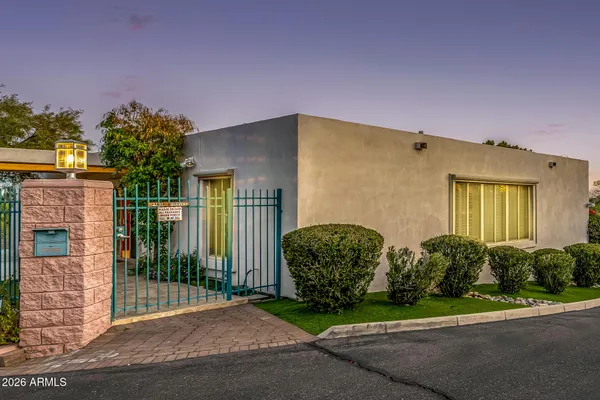 $3,950,000 | 2131 East Bethany Home Road, Phoenix, AZ 85016