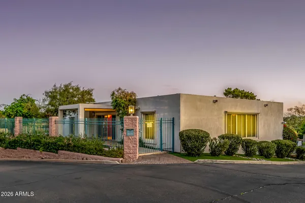 $3,950,000 | 2131 East Bethany Home Road, Phoenix, AZ 85016