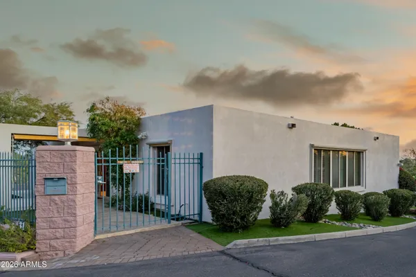 $3,950,000 | 2131 East Bethany Home Road, Phoenix, AZ 85016