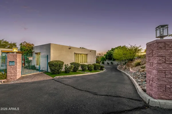 $3,950,000 | 2131 East Bethany Home Road, Phoenix, AZ 85016
