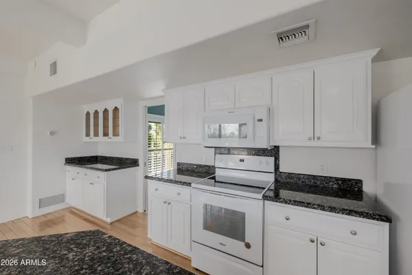 $3,950,000 | 2131 East Bethany Home Road, Phoenix, AZ 85016