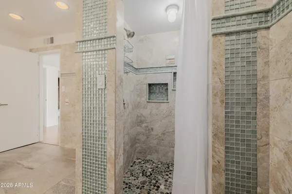 $3,950,000 | 2131 East Bethany Home Road, Phoenix, AZ 85016