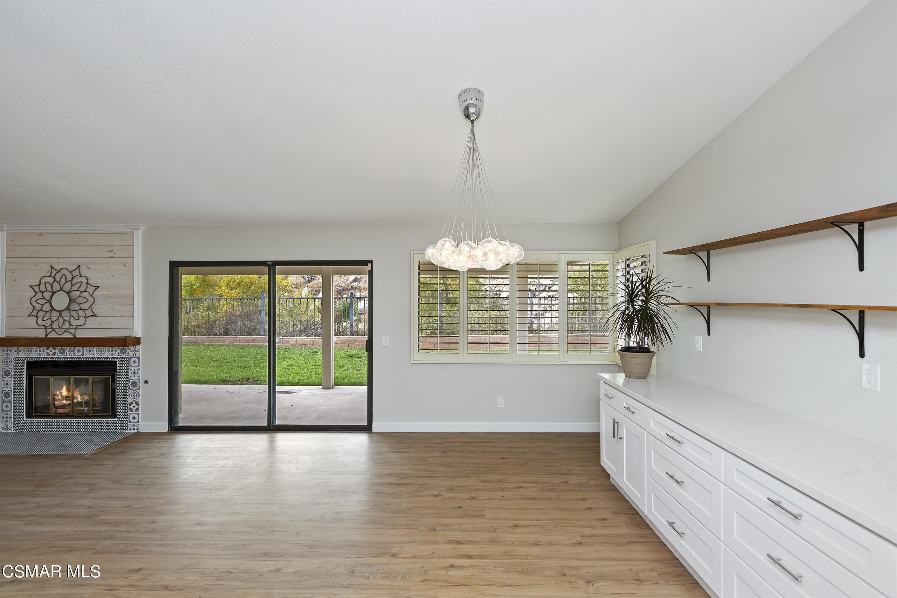 526 Vía Zapata Riverside, CA 92507 - Photo 13 of 37 016_Dining Area