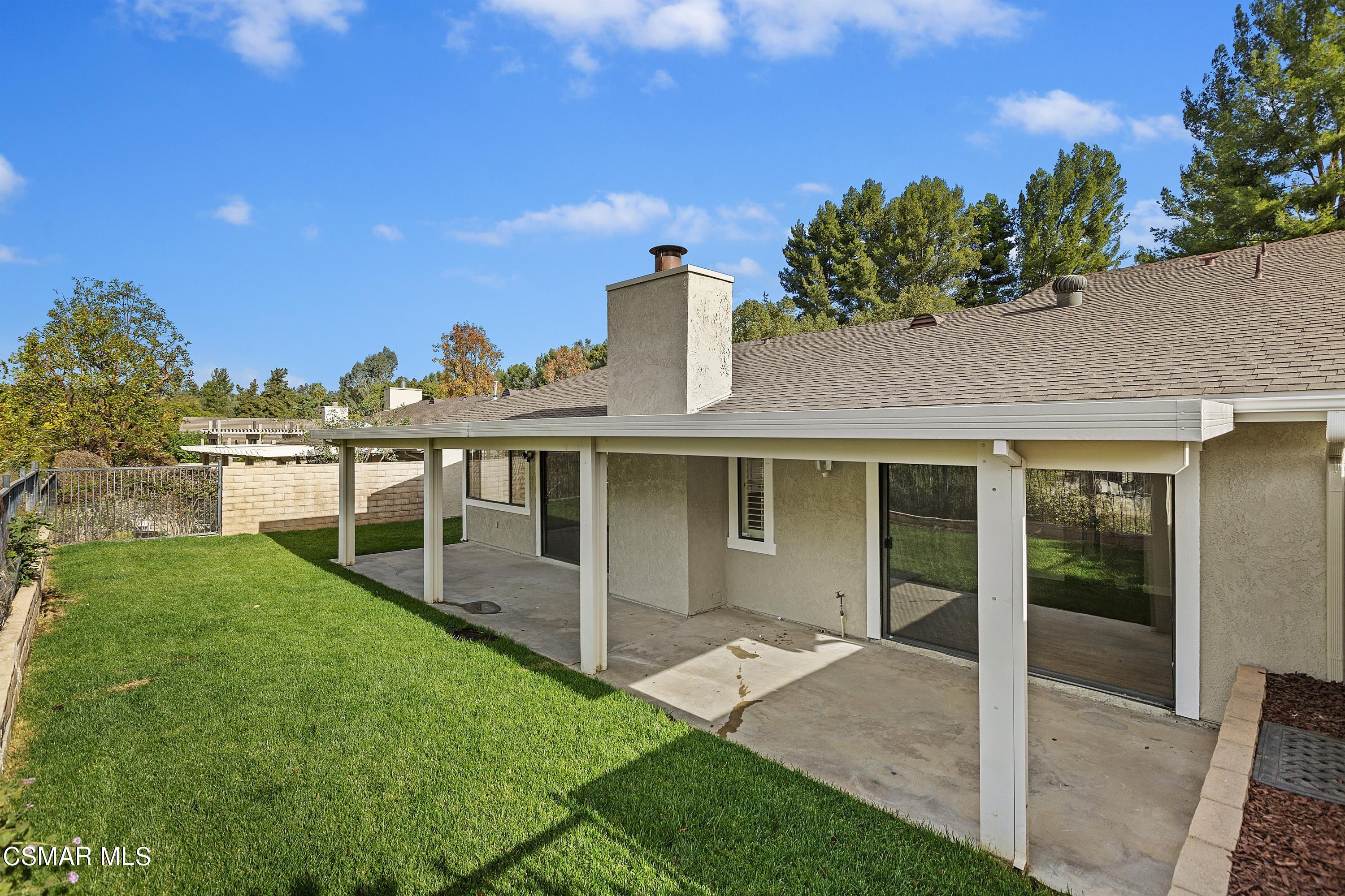 526 Vía Zapata Riverside, CA 92507 - Photo 26 of 37 034_Backyard