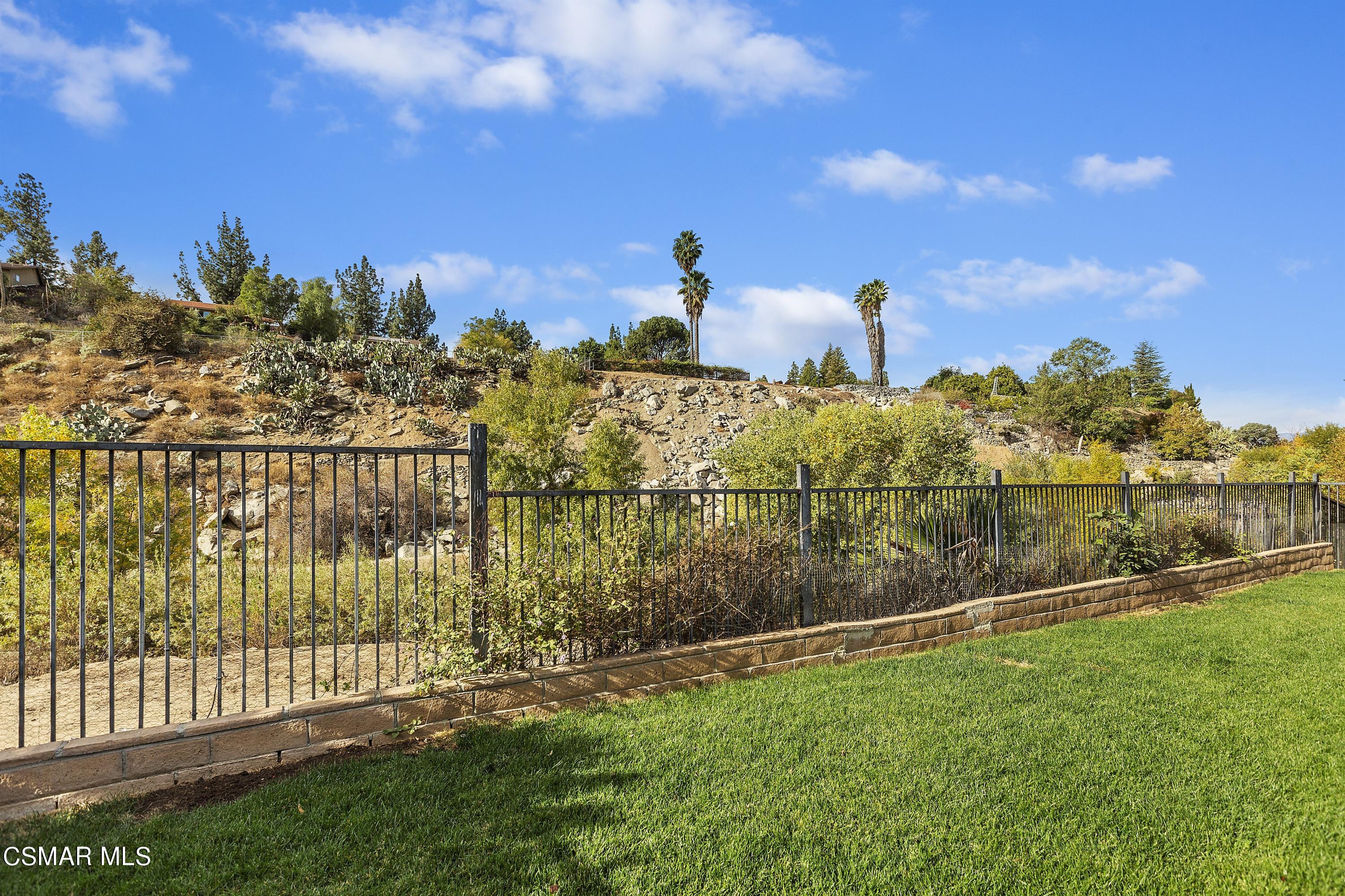 526 Vía Zapata Riverside, CA 92507 - Photo 29 of 37 038_Backyard