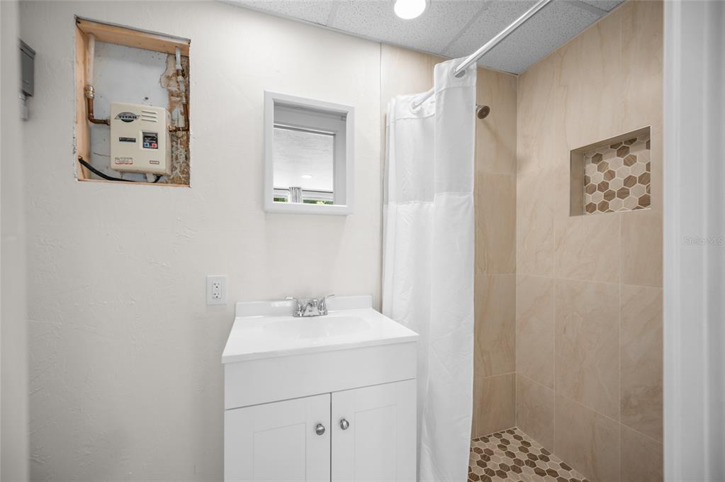 2111 Heasley Road Englewood, FL 34223 - Photo 38 of 63 Gallery Image 38