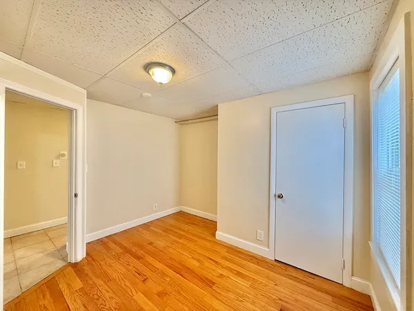 $3,100 | 35 Highland Avenue, Unit 1, Everett, MA 02149