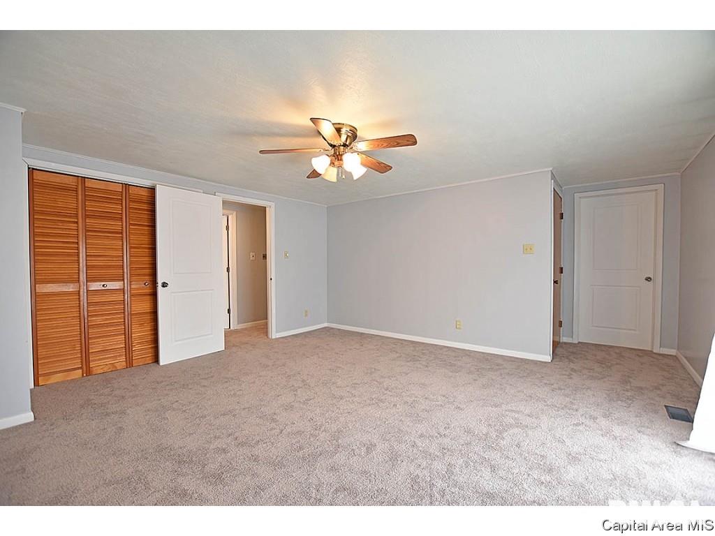 1912 North 21st Street Springfield, IL 62702 - Photo 8 of 21
