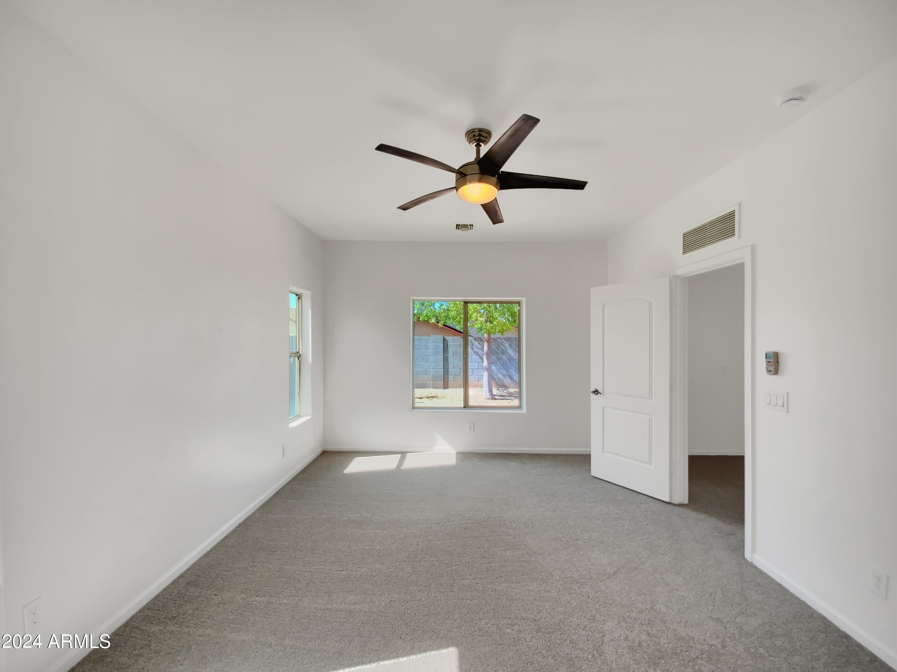 1508 East Apollo Road Phoenix, AZ 85042 - Photo 18 of 20 listing_17