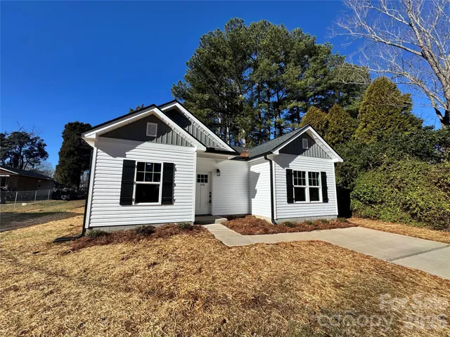 $279,900 | 208 Pine Street, Rockwell, NC 28138