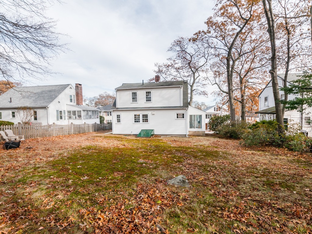 18 Sunset Road Waltham, MA 02451 - Photo 21 of 23 Gallery Image 21