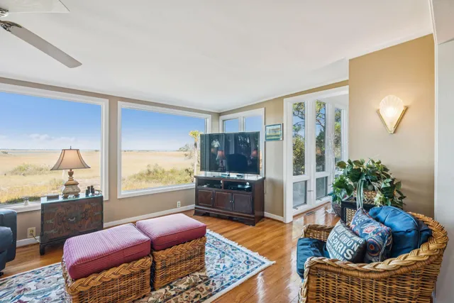 $3,250,000 | 10 Waterway Island Drive, Isle of Palms, SC 29451