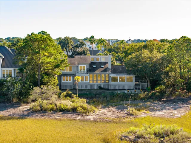 $3,250,000 | 10 Waterway Island Drive, Isle of Palms, SC 29451