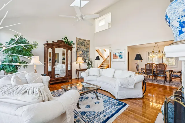 $3,250,000 | 10 Waterway Island Drive, Isle of Palms, SC 29451