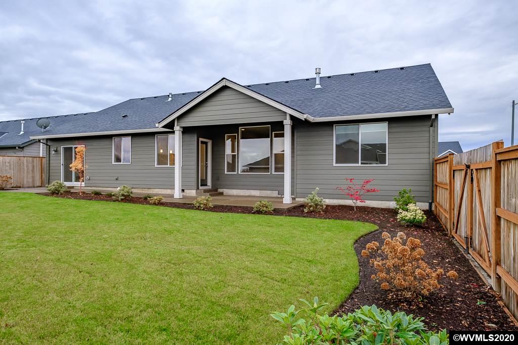 2631 Northeast Tuscan Loop Albany, OR 97321 - Photo 4 of 33 Gallery Image 4