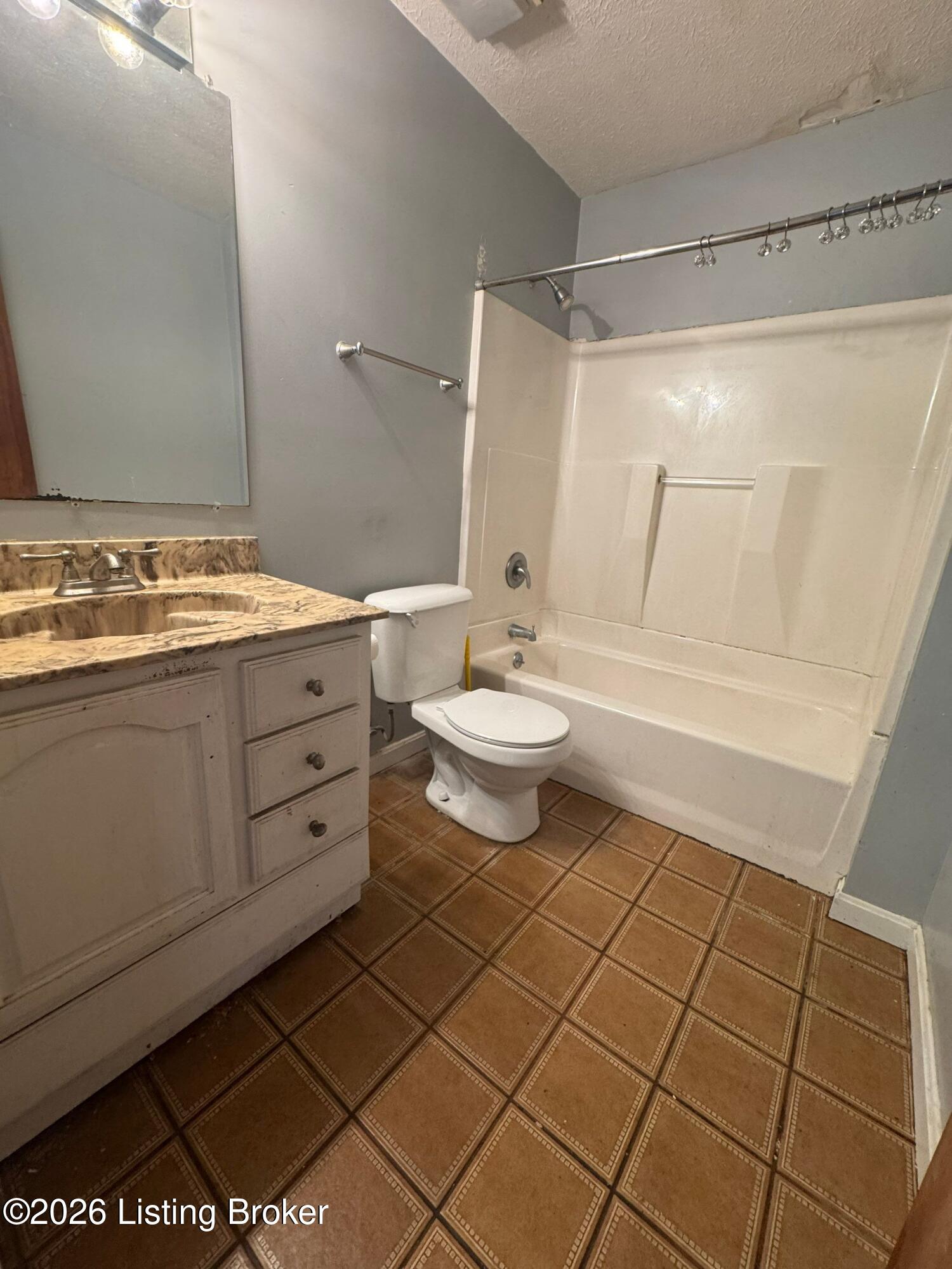 5100 Reed Avenue Louisville, KY 40214 - Photo 24 of 46 35-Aug 27 2026 01_35pm-jh8Q