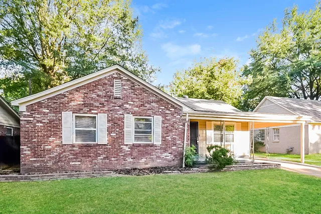 $1,055 | 3020 Capri Road, Memphis, TN 38118