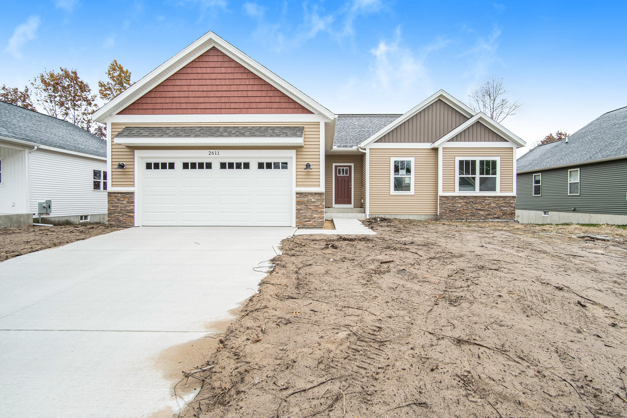 2611 Eagle Ridge Muskegon, MI 49444 - Photo 1 of 33 Front
