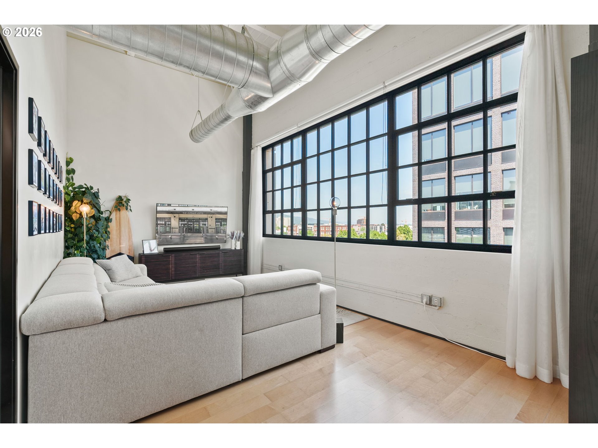 1400 Northwest Irving Street, Unit 730 Portland, OR 97209 - Photo 7 of 28