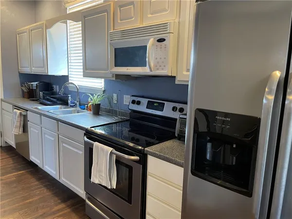 $2,650 | 107 Liberty Street, Greensburg, PA 15601