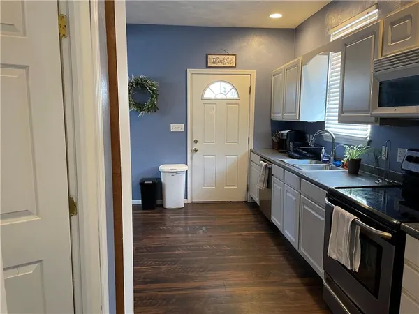 $2,650 | 107 Liberty Street, Greensburg, PA 15601