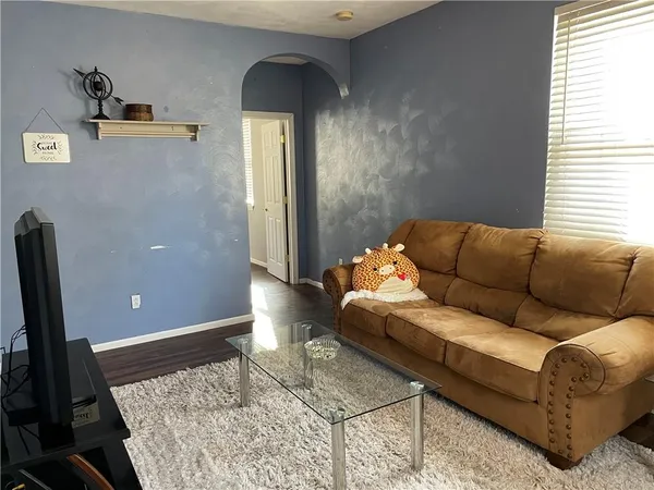 $2,650 | 107 Liberty Street, Greensburg, PA 15601