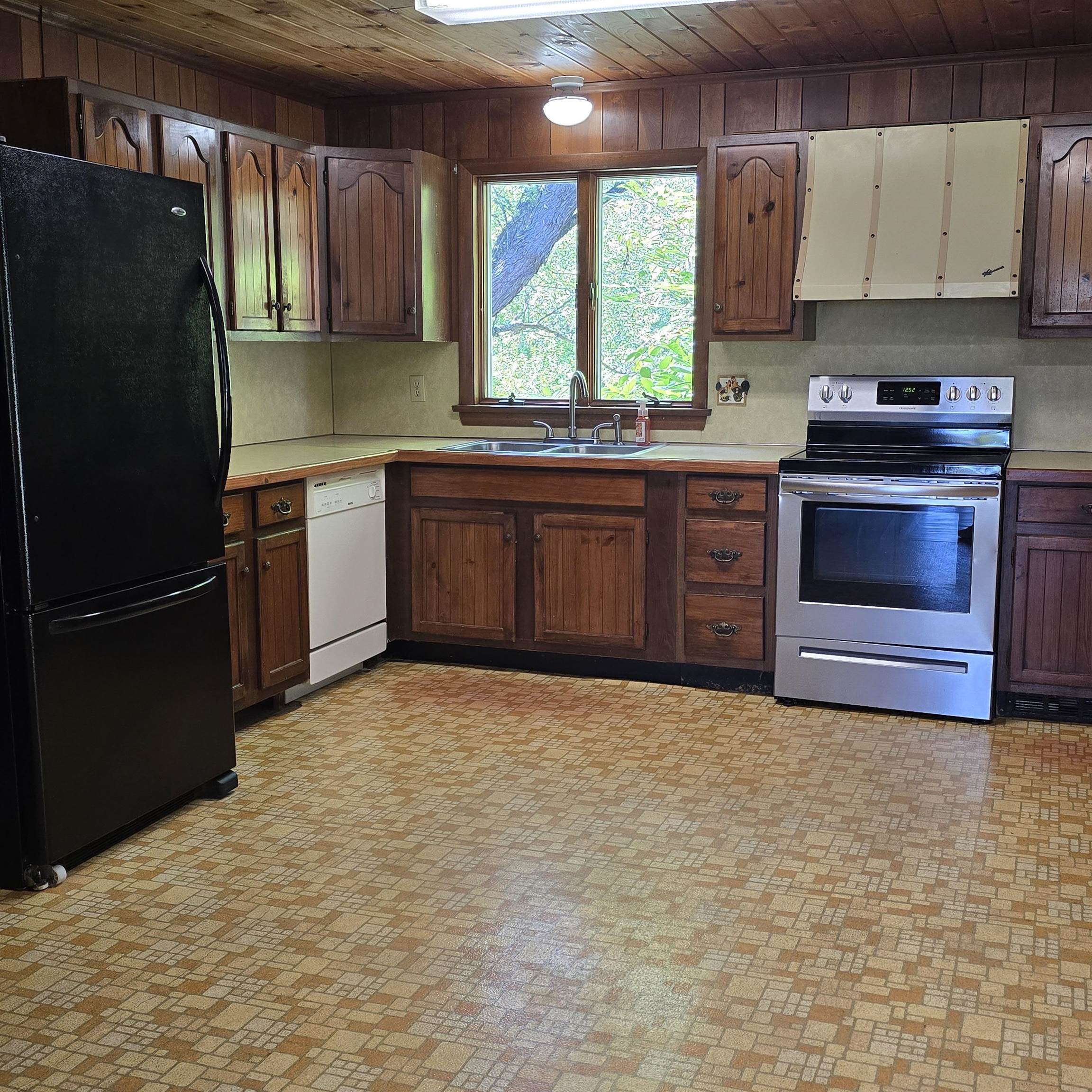 338 Halls Hill Road Alton, NH 03809 - Photo 6 of 25 Gallery Image 6