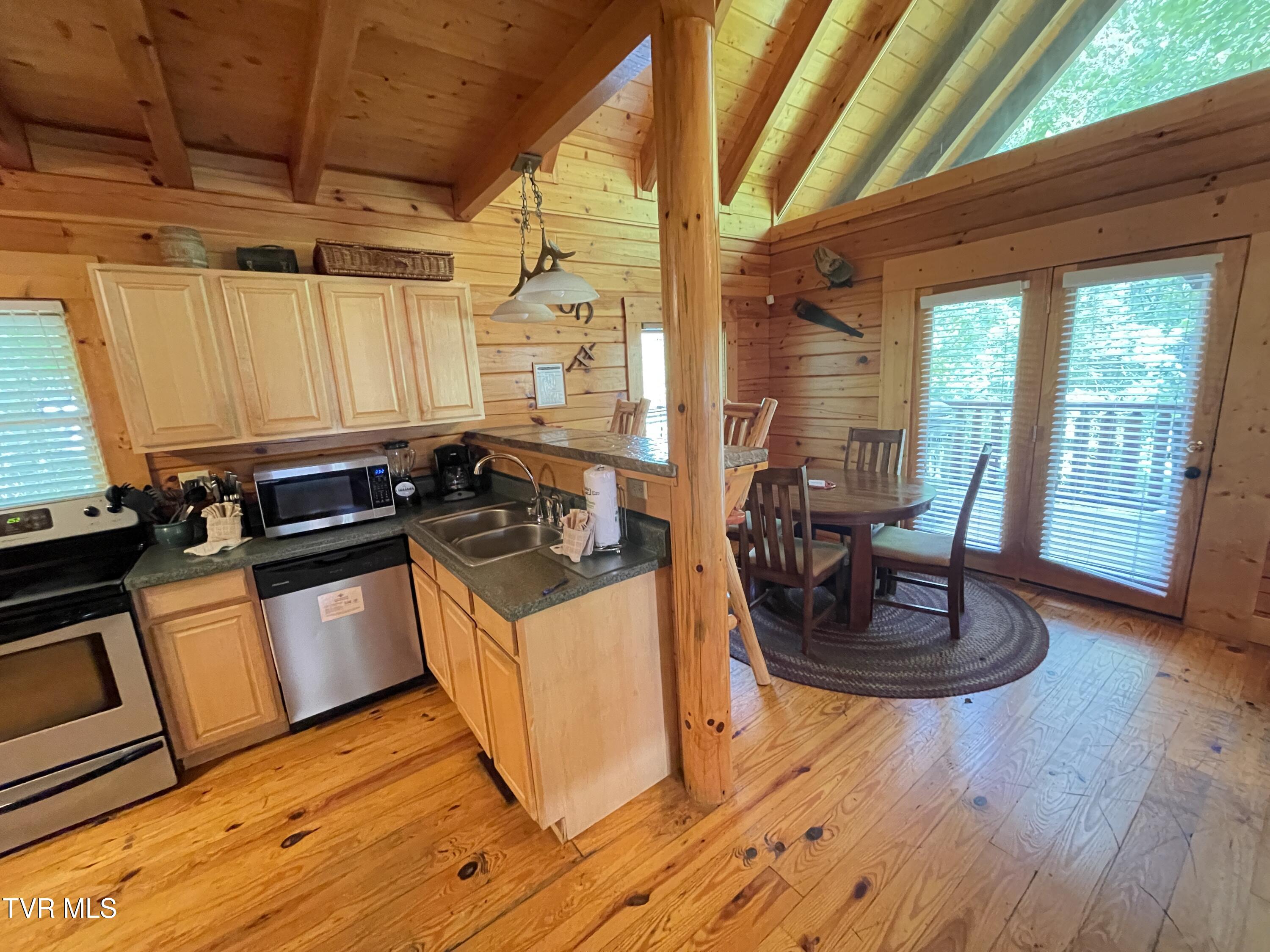 915 Powdermill Road Gatlinburg, TN 37738 - Photo 27 of 56 IMG_0673