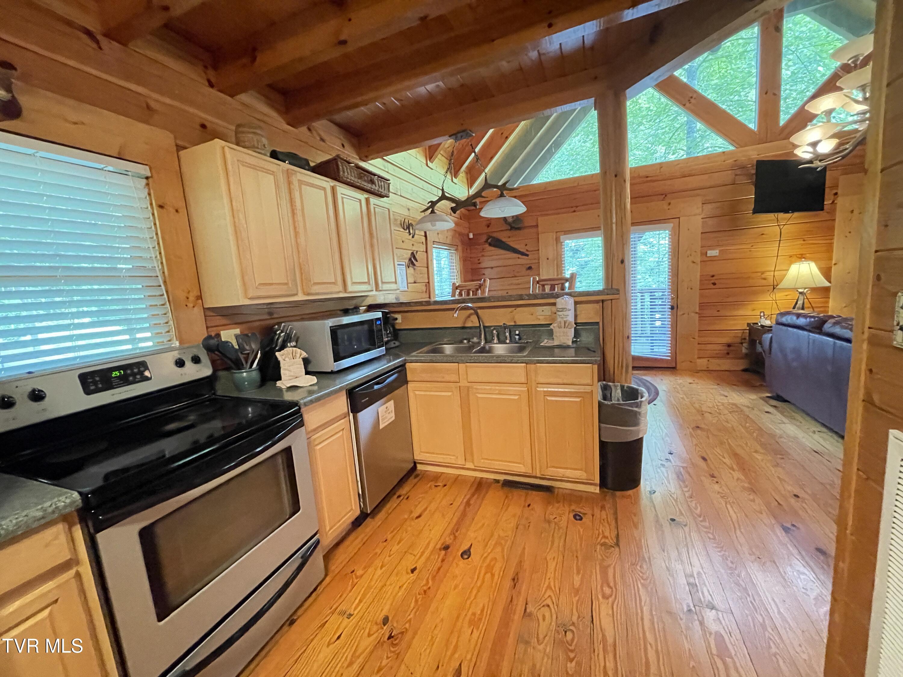 915 Powdermill Road Gatlinburg, TN 37738 - Photo 31 of 56 IMG_0696