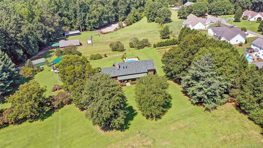 5101 Burris Road Denver, NC 28037 - Photo 4 of 47 Gallery Image 4