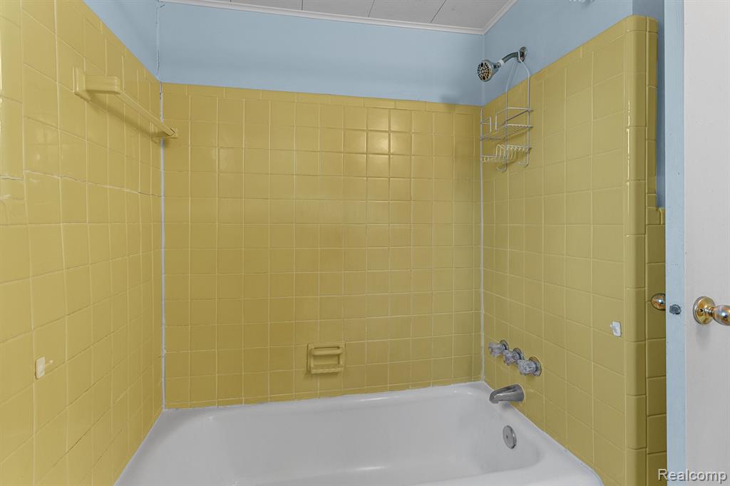 7085 Old Haggerty Road Canton, MI 48187 - Photo 31 of 41 Gallery Image 31