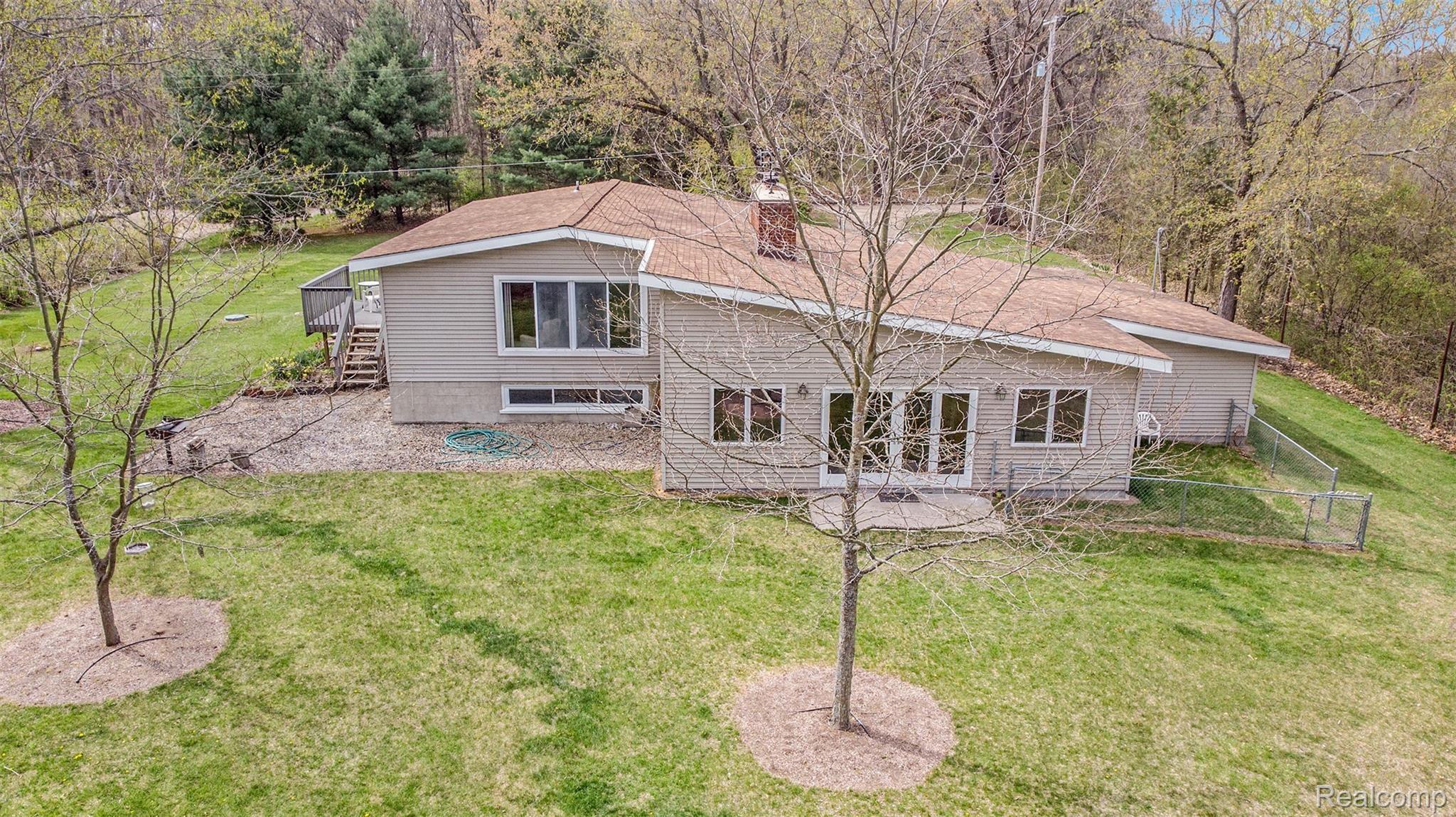 7327 Perryville Road Holly, MI 48442 - Photo 29 of 31 DJI_0131.jpg