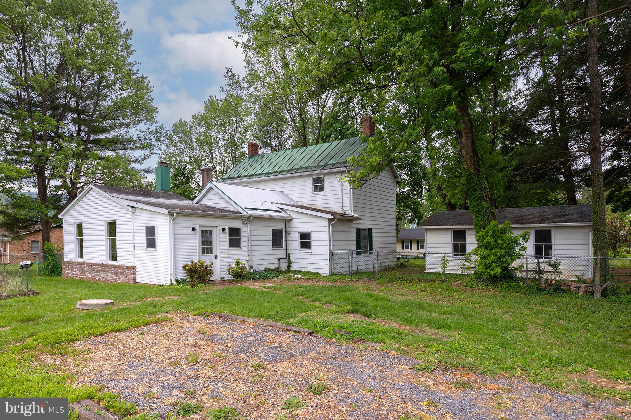 99 Hottel Road Woodstock, VA 22664 - Photo 4 of 35 Gallery Image 4