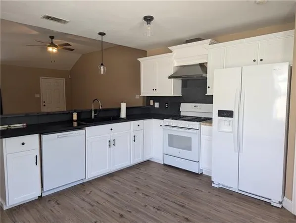 $1,900 | 2313 Virginian Colony Avenue, Laplace, LA 70068