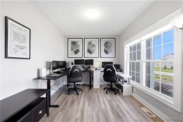 $649,900 | 3353 Cedar Vly Way, Hamburg, NY 14075