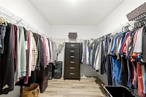 $649,900 | 3353 Cedar Vly Way, Hamburg, NY 14075