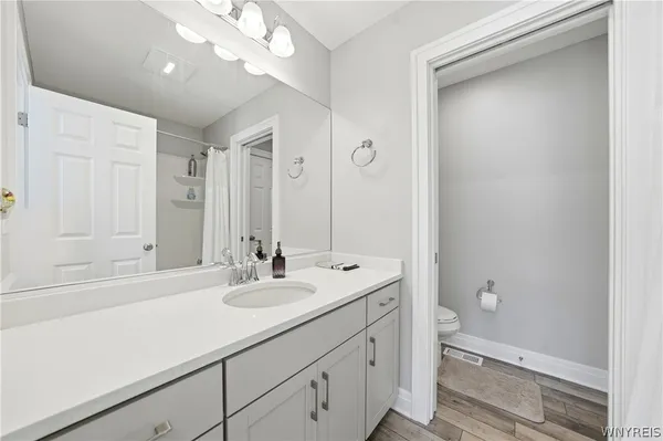 $649,900 | 3353 Cedar Vly Way, Hamburg, NY 14075