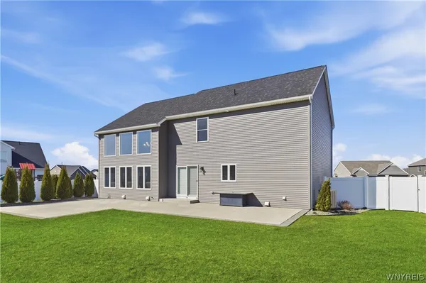 $649,900 | 3353 Cedar Vly Way, Hamburg, NY 14075