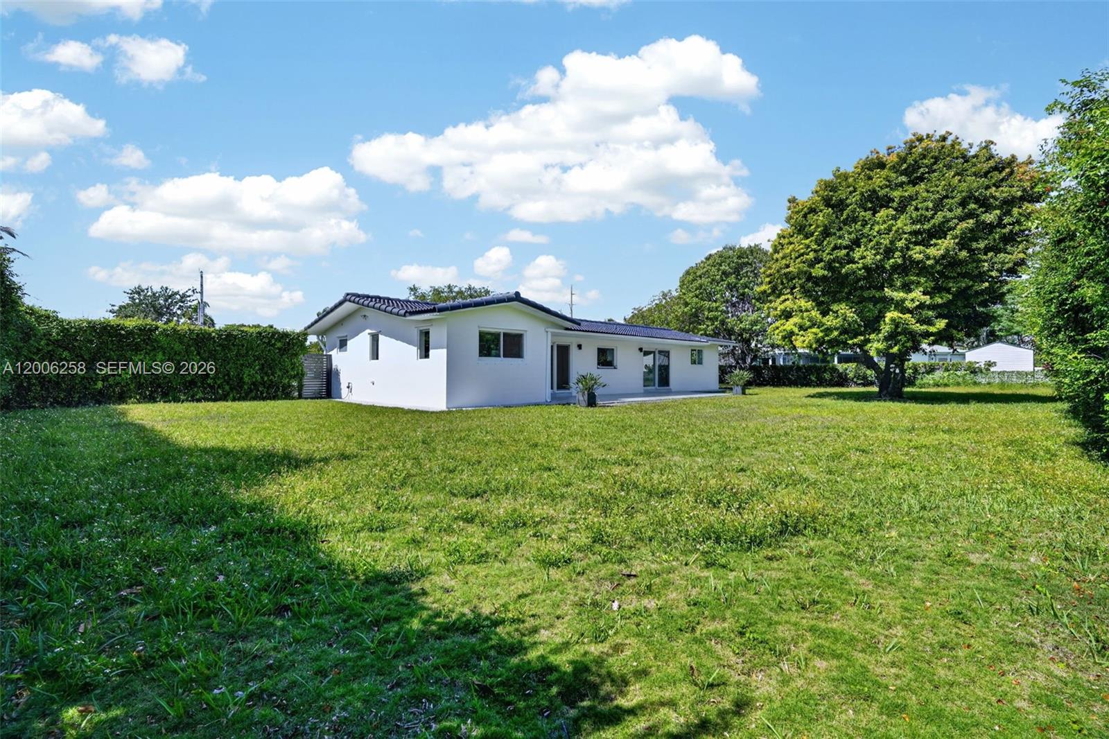 8161 Southwest 104th Street Miami, FL 33156 - Photo 19 of 24