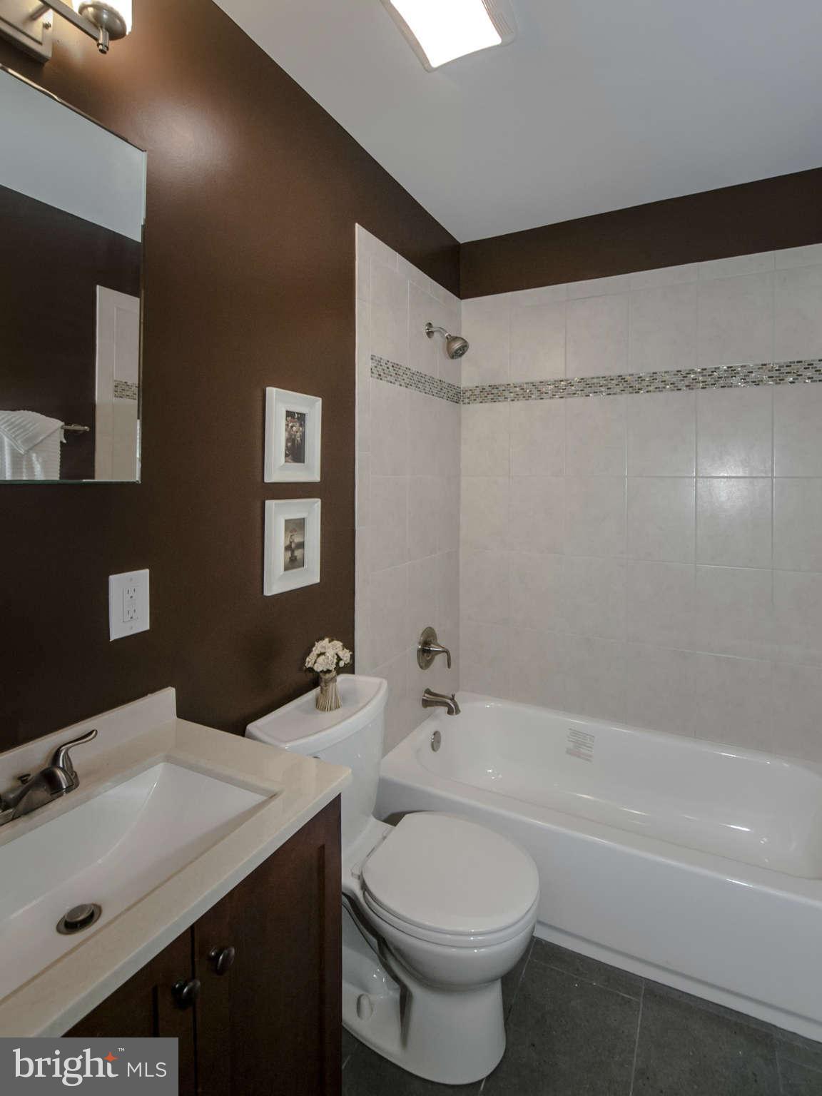 10709 Huntley Avenue Silver Spring, MD 20902 - Photo 14 of 30 Bath