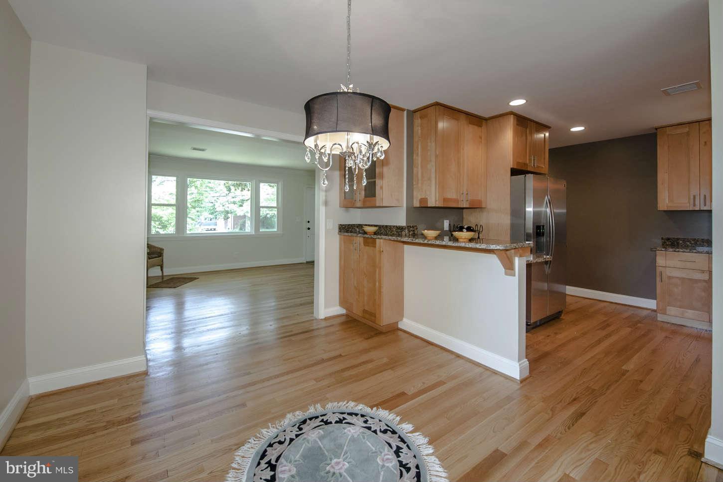 10709 Huntley Avenue Silver Spring, MD 20902 - Photo 9 of 30 Dining Room